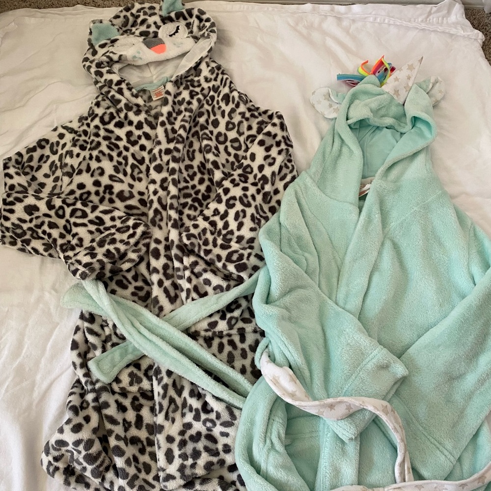 Girl fuzzy robes- soft comfy